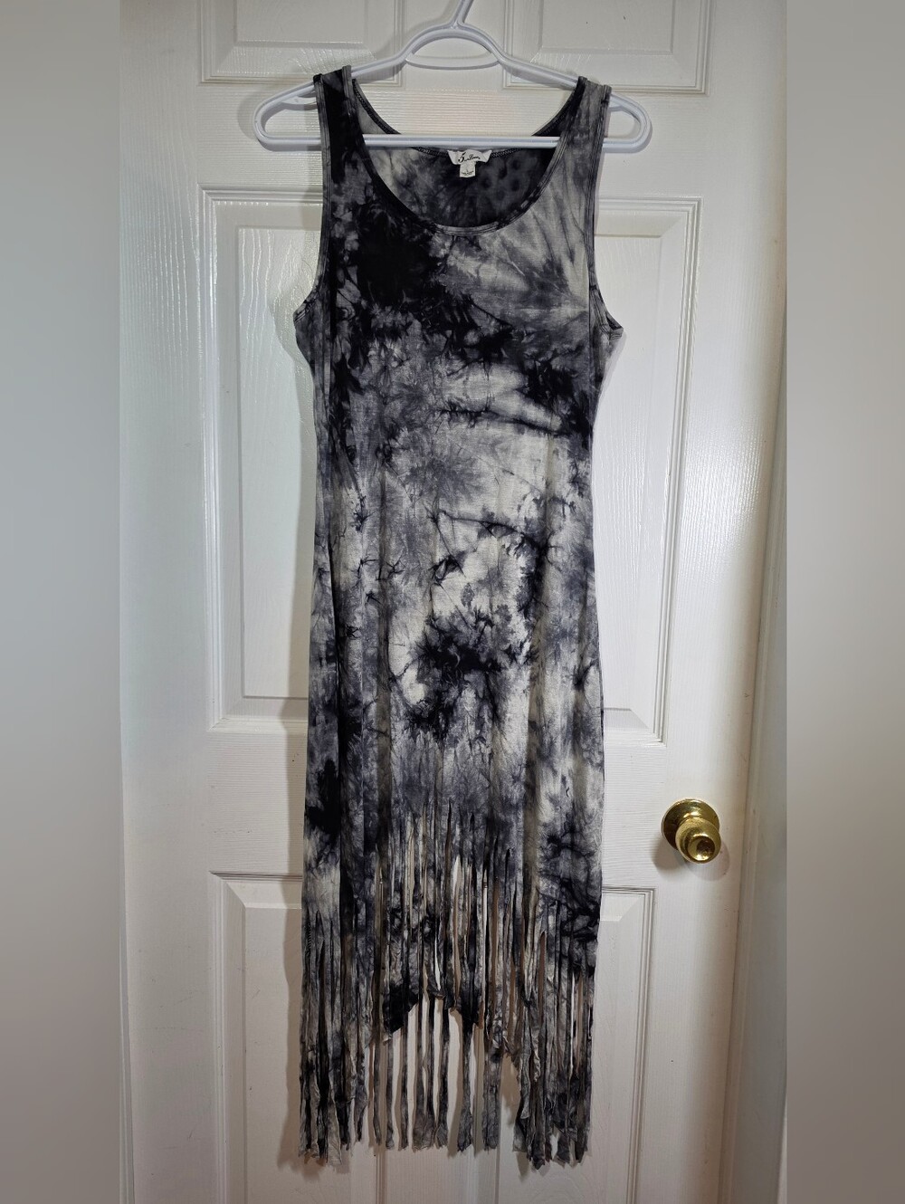 Sleeveless Black and White Tie-Dye Fringe Maxi Dress